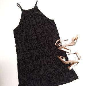 AQUA velvet paisley mini shift little black dress